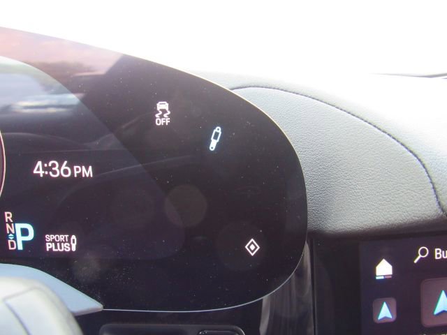 Used 2023 Porsche Taycan Premium Package w/ Premium Package image 37