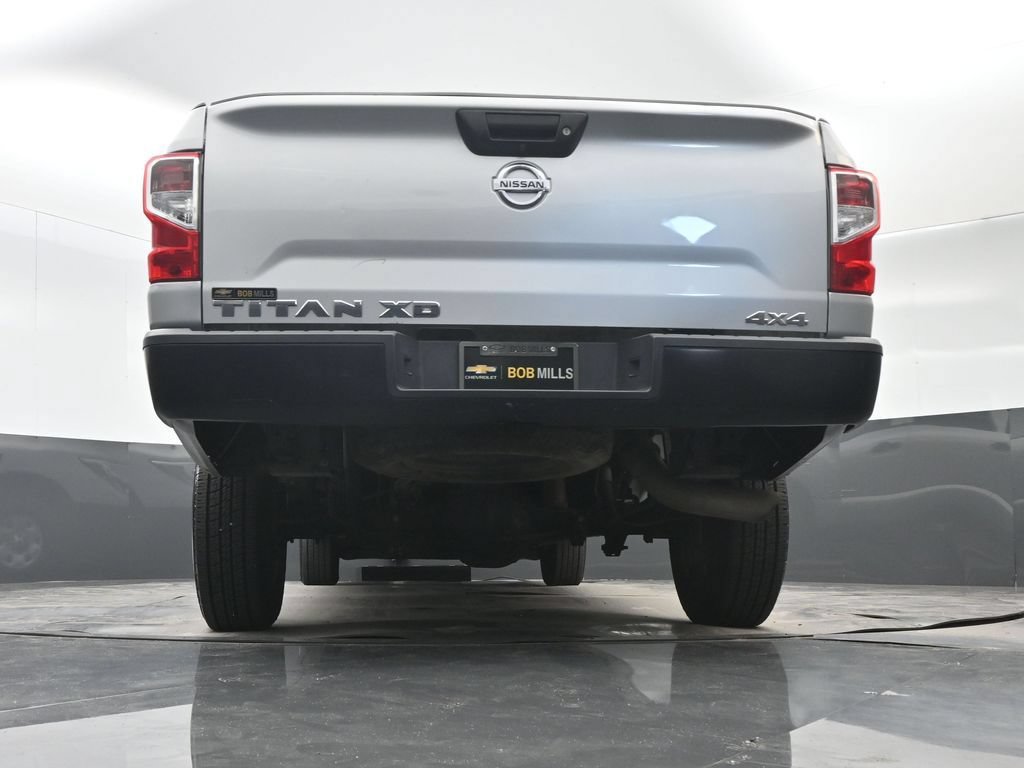 Used 2019 Nissan Titan S AWD/4WD image 20