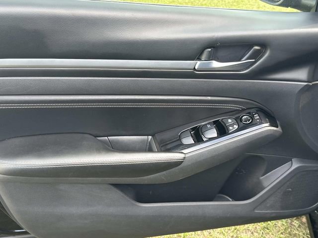 Used 2022 Nissan Altima 2.5 SV w/ SV Premium Package image 31
