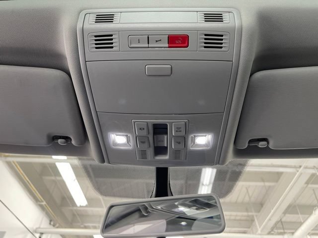 Used 2015 Volkswagen Golf SEL FWD image 23