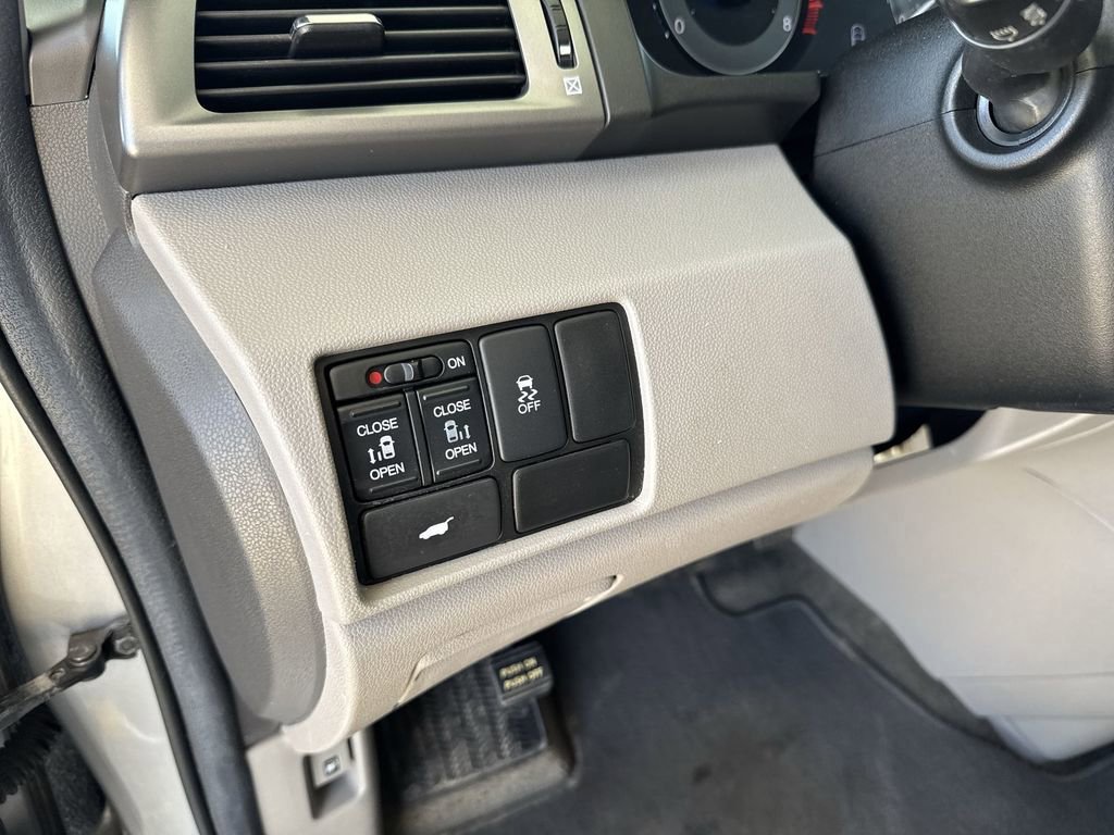 Used 2012 Honda Odyssey EX-L image 25