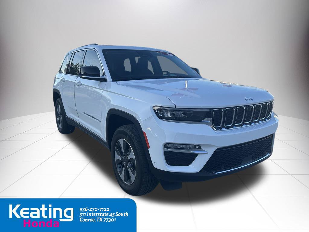 Used 2022 Jeep Grand Cherokee Limited 4xe w/ Luxury Tech Group II AWD/4WD image 3