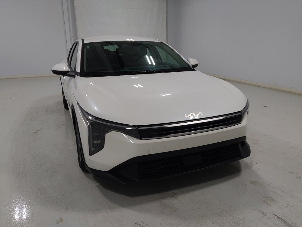 Used 2025 Kia K4 FWD image 14
