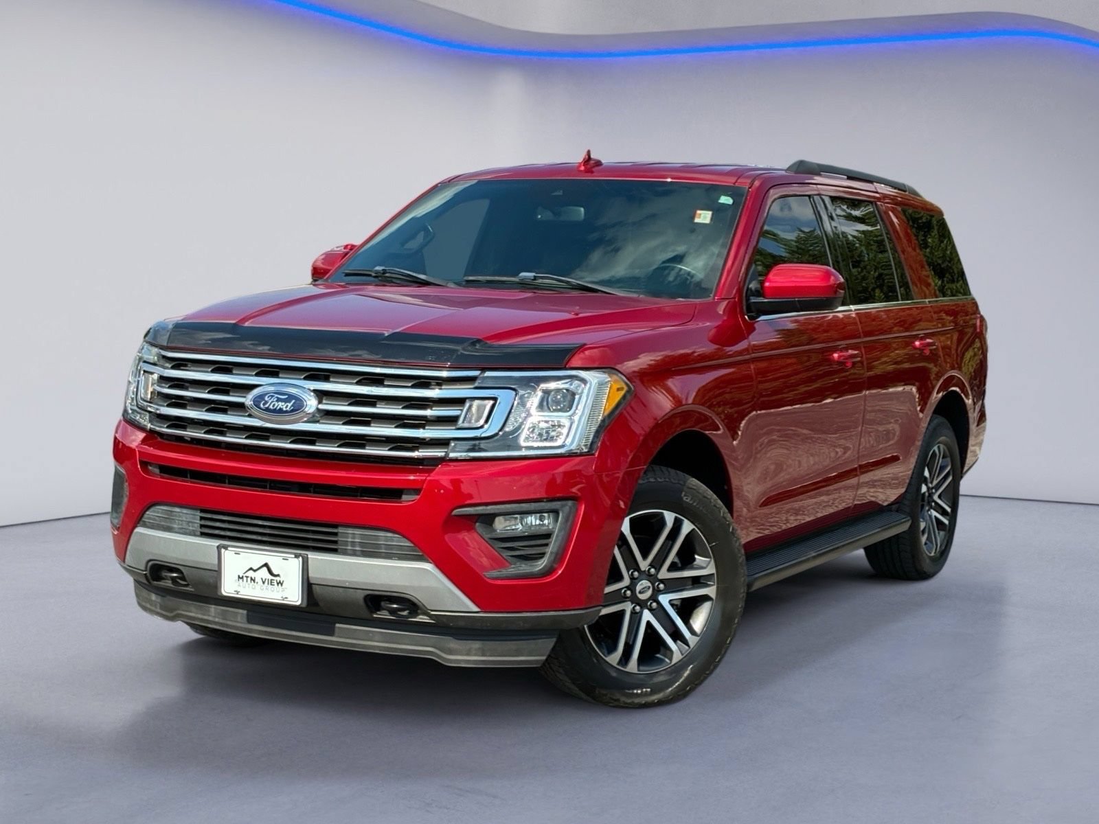 Used 2021 Ford Expedition XLT AWD/4WD image 2