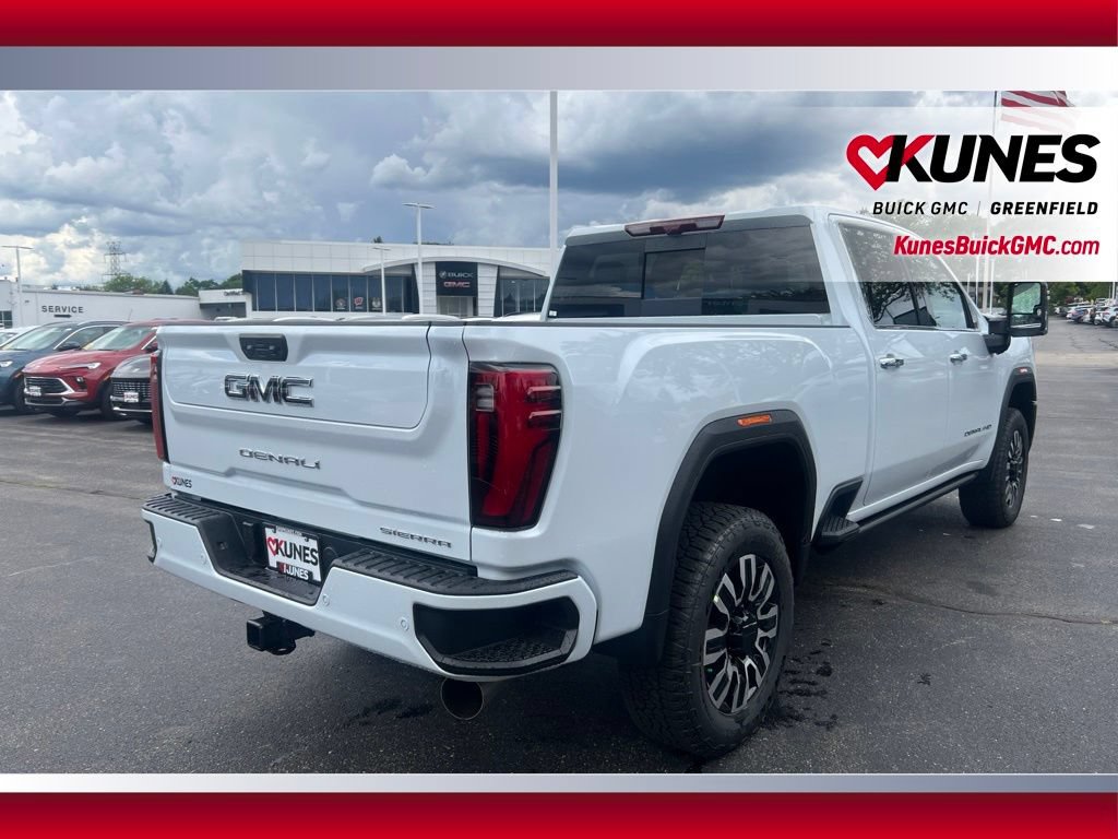 New 2026 GMC Sierra 3500 Denali Ultimate AWD/4WD image 3