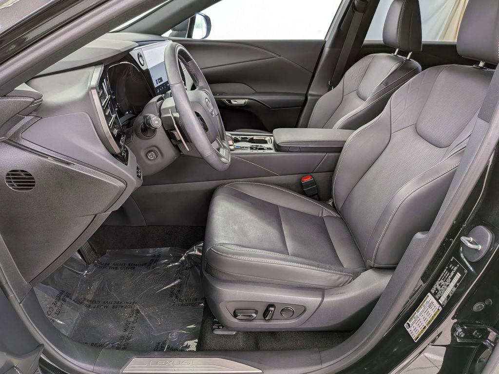 Used 2025 Lexus RX 350 Premium Plus w/ Convenience Package AWD/4WD image 14