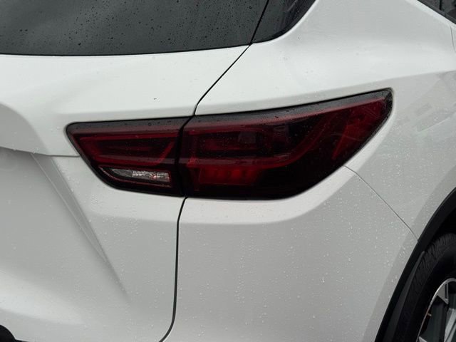 Used 2023 Chevrolet Blazer LT w/ Convenience Package image 7