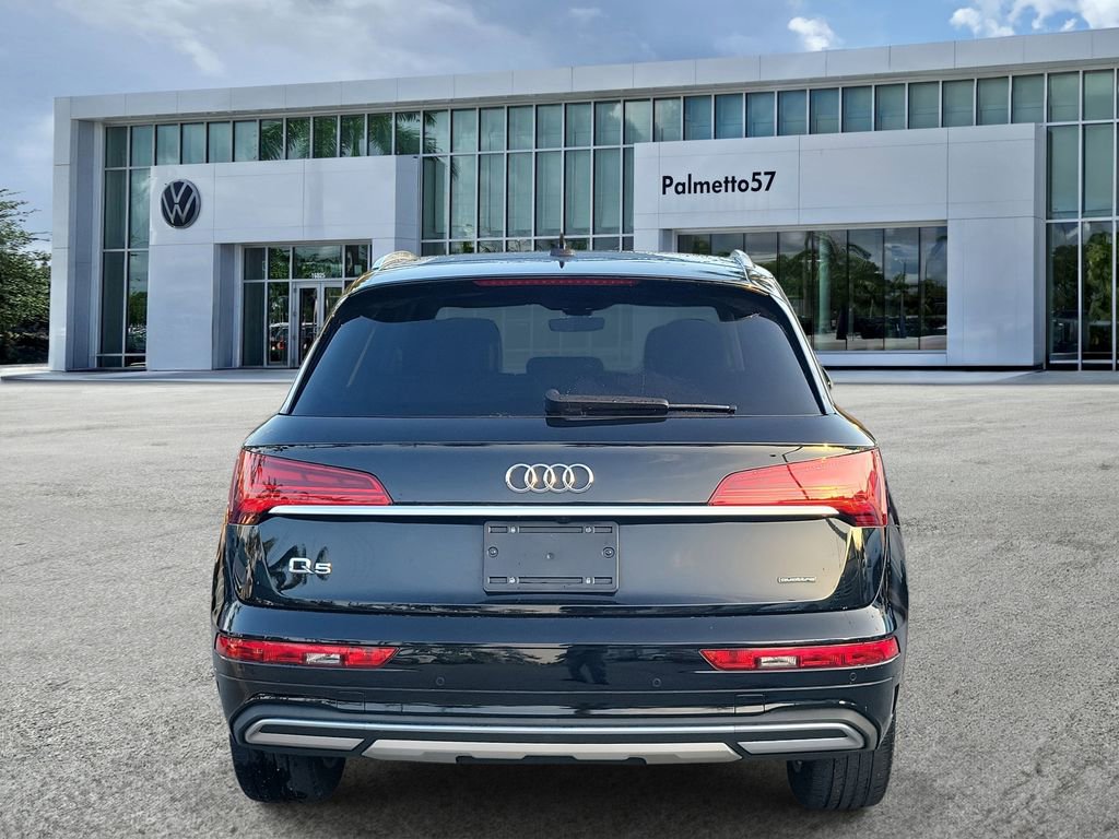 Used 2023 Audi Q5 2.0T Premium w/ Convenience Package image 5