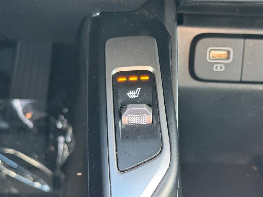 Certified 2023 Kia Sorento S image 22