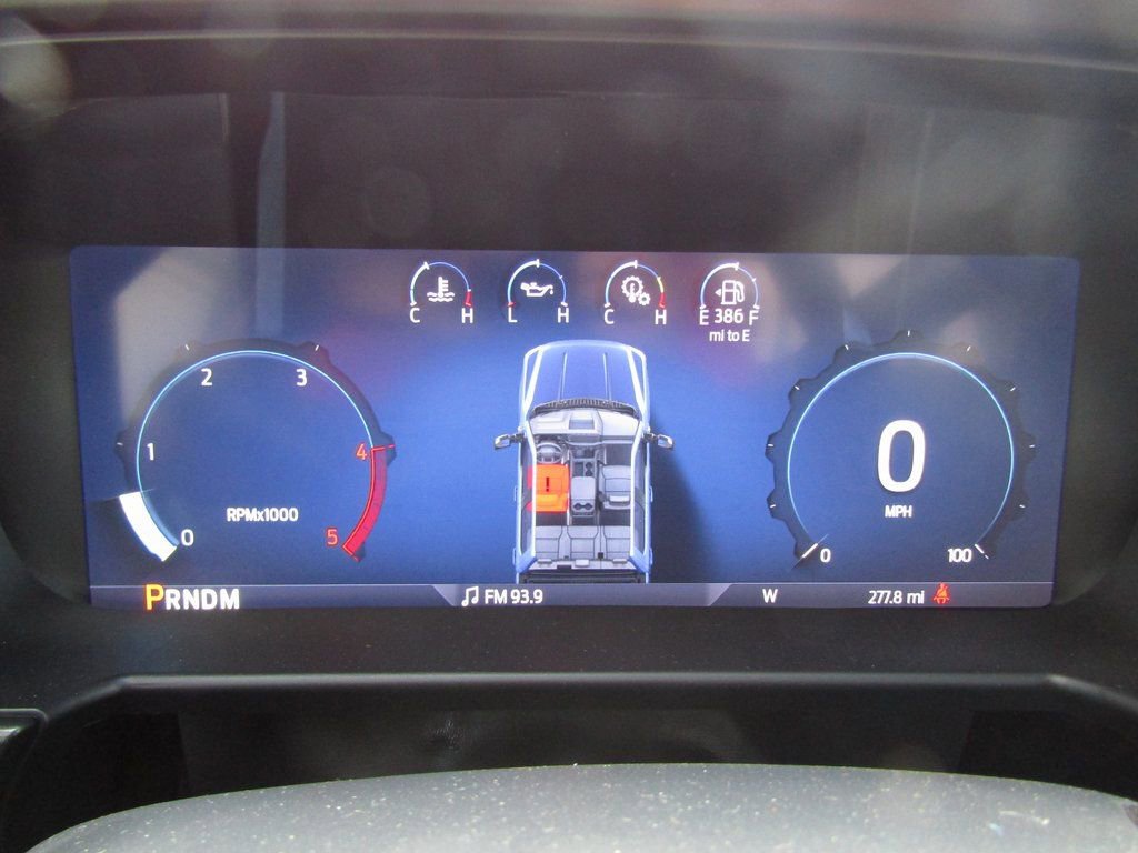 New 2026 Ford F250 Lariat w/ Black Appearance Package image 27