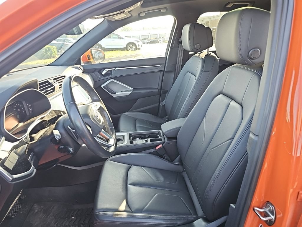 Certified 2023 Audi Q3 2.0T Premium Plus AWD/4WD image 3