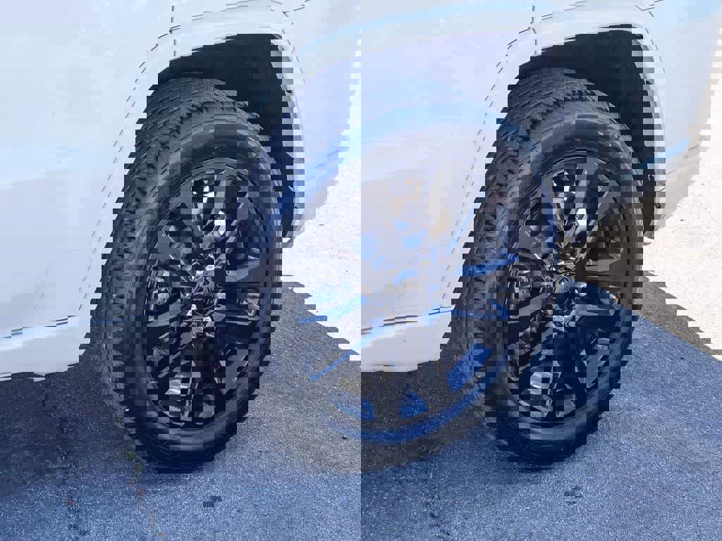 Certified 2019 Jeep Grand Cherokee Altitude image 10