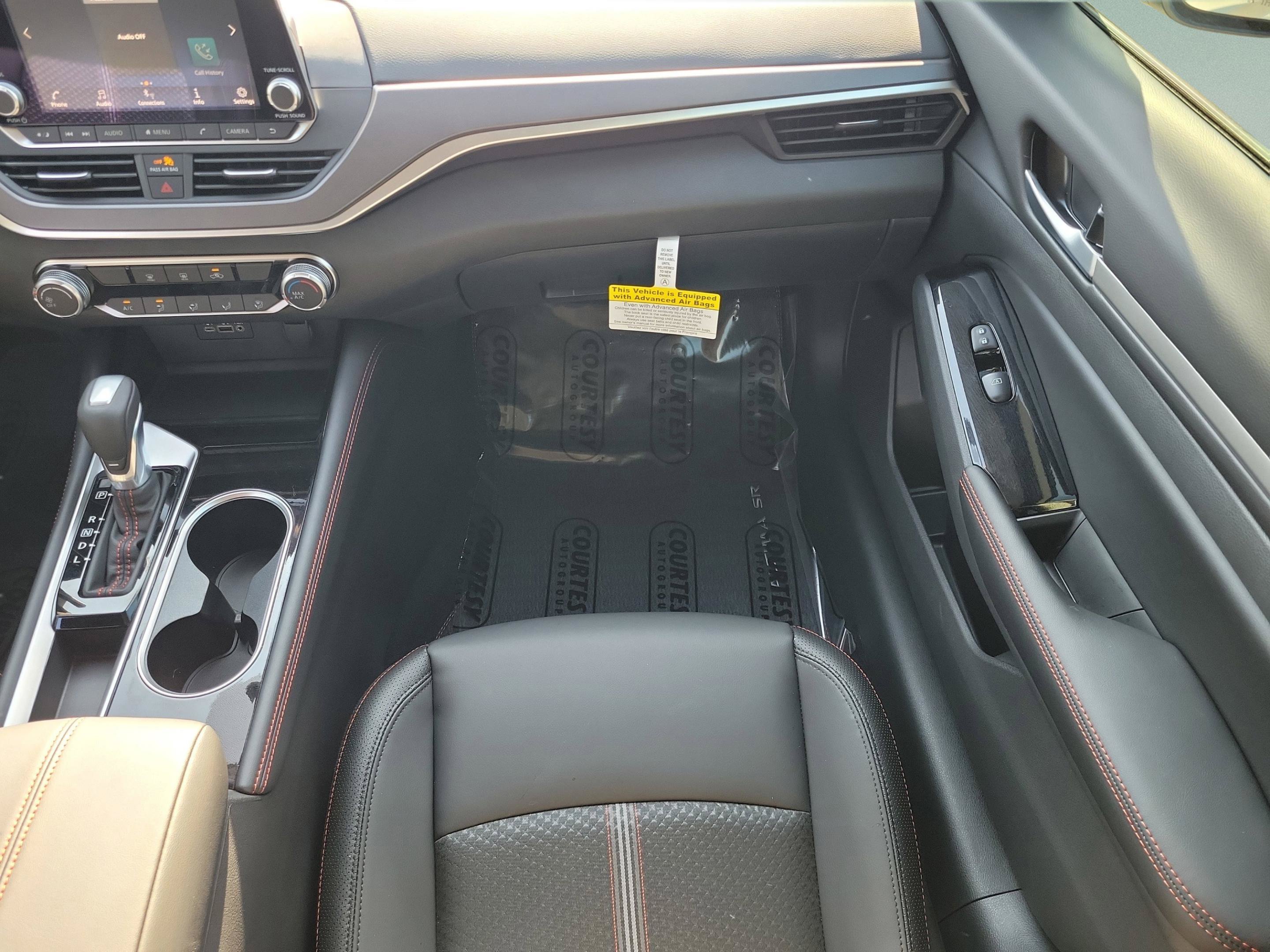 New 2025 Nissan Altima 2.5 SR FWD image 16