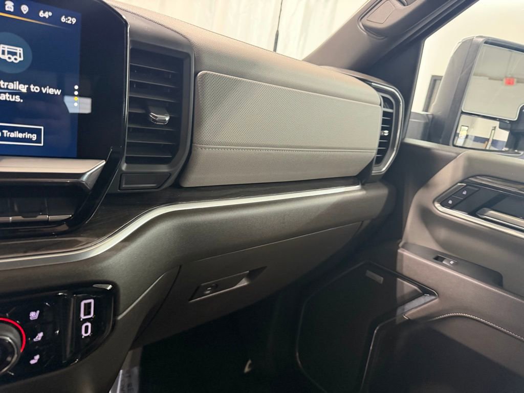 Used 2026 Chevrolet Silverado 2500 LTZ w/ LTZ Premium Package image 26