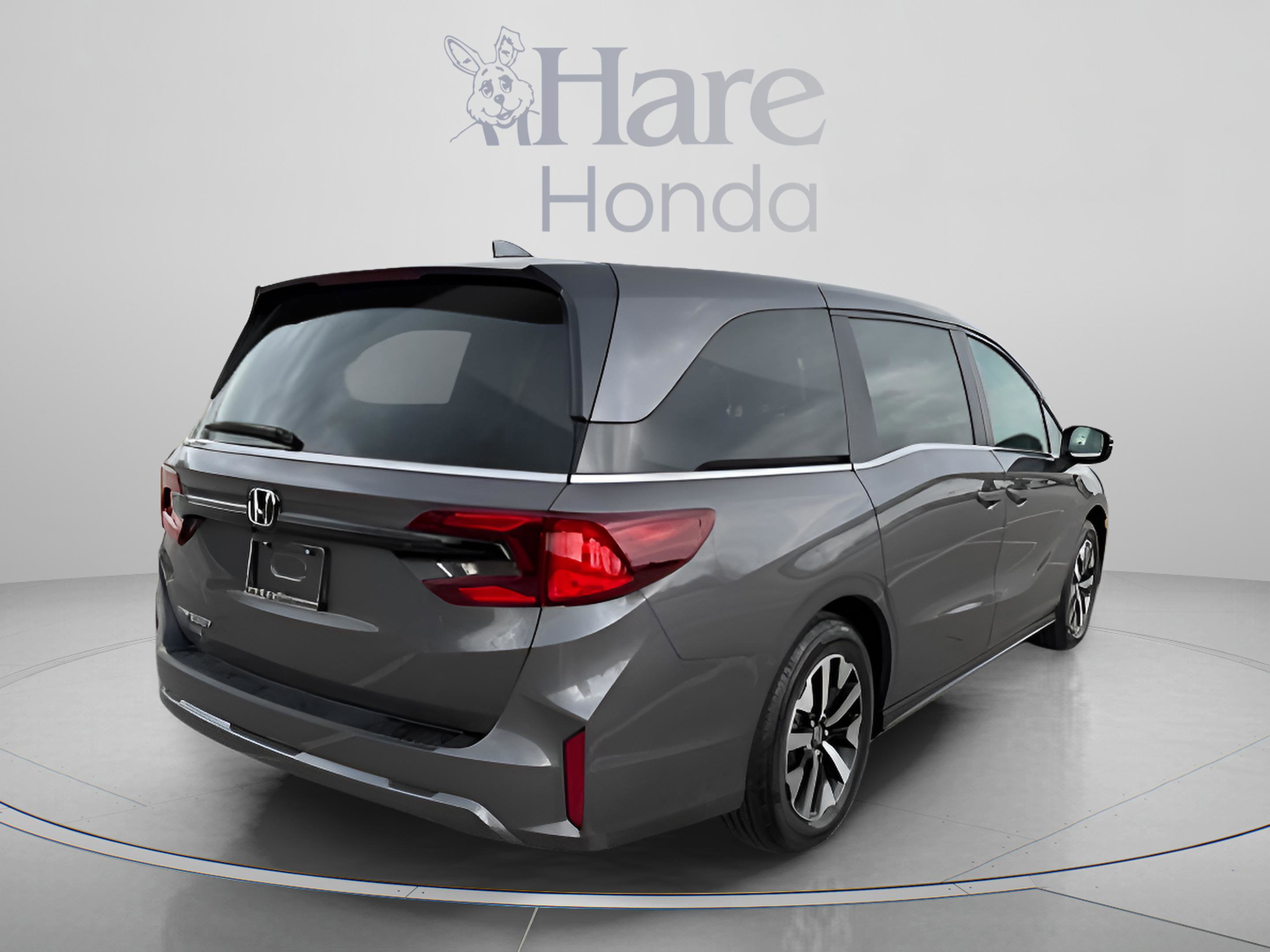 Certified 2026 Honda Odyssey EX-L image 5