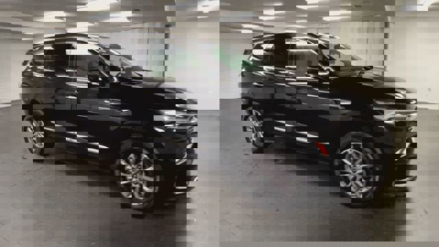 Certified 2023 Buick Enclave Essence image 2