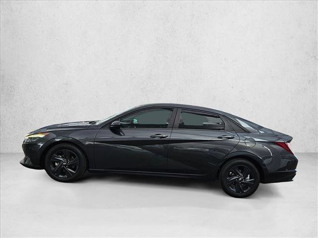 Used 2023 Hyundai Elantra SEL FWD image 9