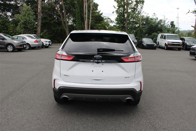 Used 2024 Ford Edge SEL w/ Class II Trailer Tow Package AWD/4WD image 7