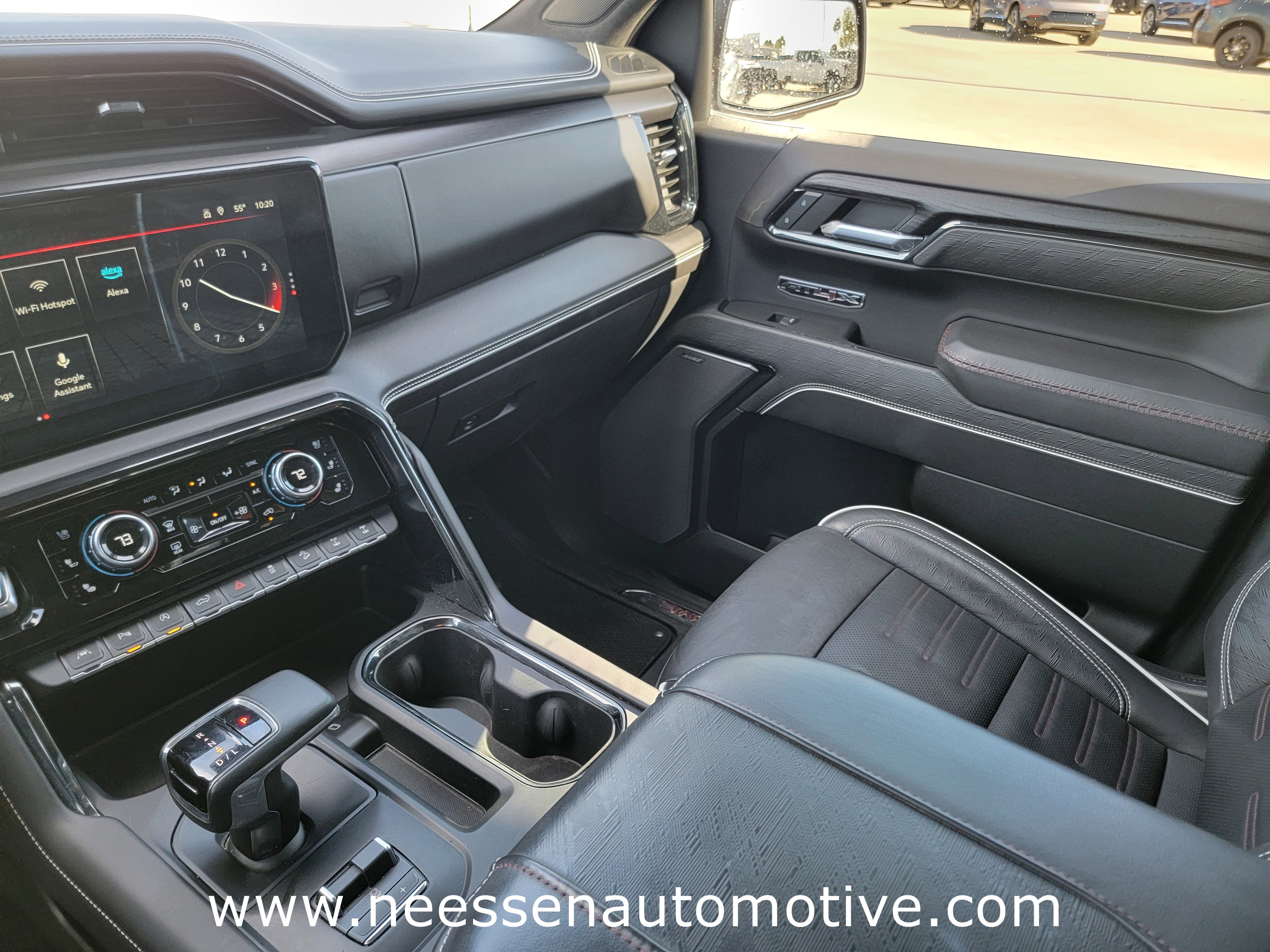 Used 2024 GMC Sierra 1500 AT4X image 25