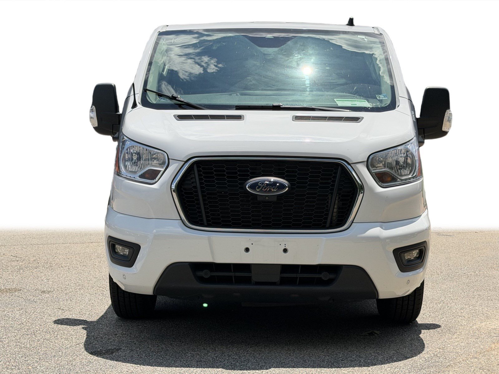 Used 2022 Ford Transit 350 XLT RWD image 25