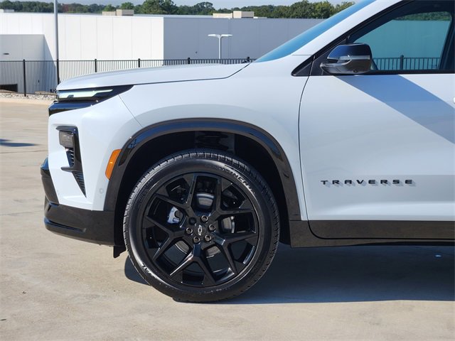 New 2026 Chevrolet Traverse RS w/ LPO, Floor Liner Package image 8