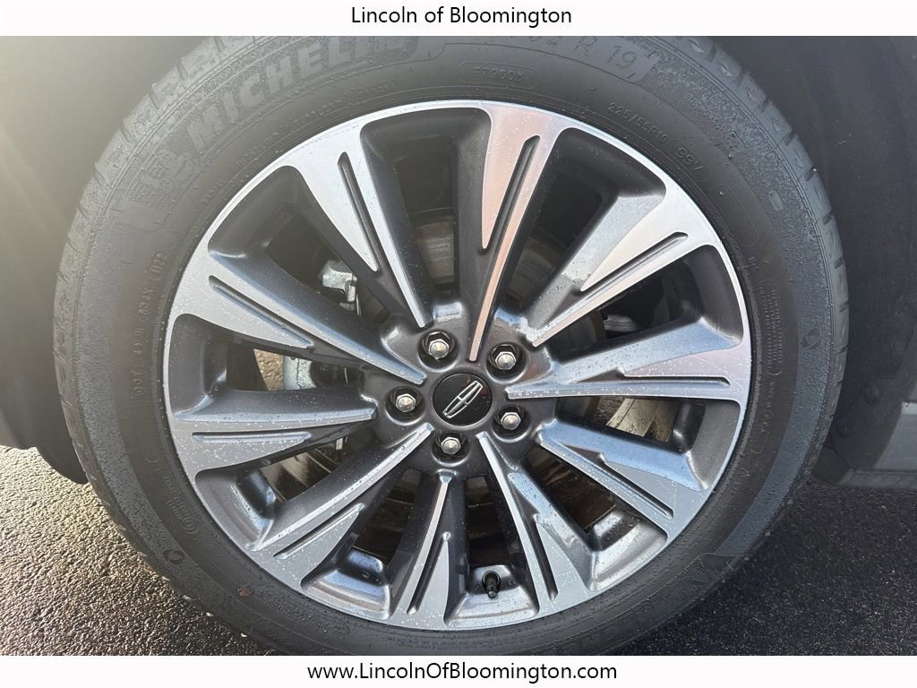 Certified 2022 Lincoln Corsair Reserve w/ Equipment Group 201A image 14