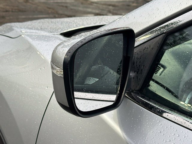 Used 2015 Nissan Rogue S FWD image 10