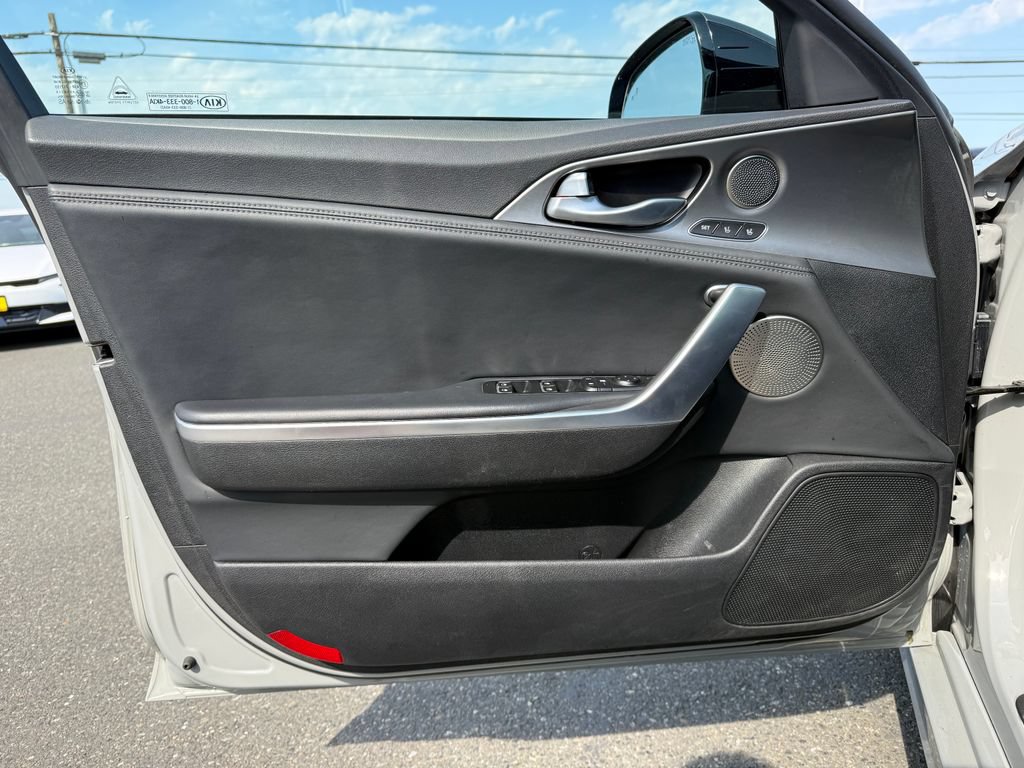Used 2020 Kia Stinger GT2 AWD/4WD image 19