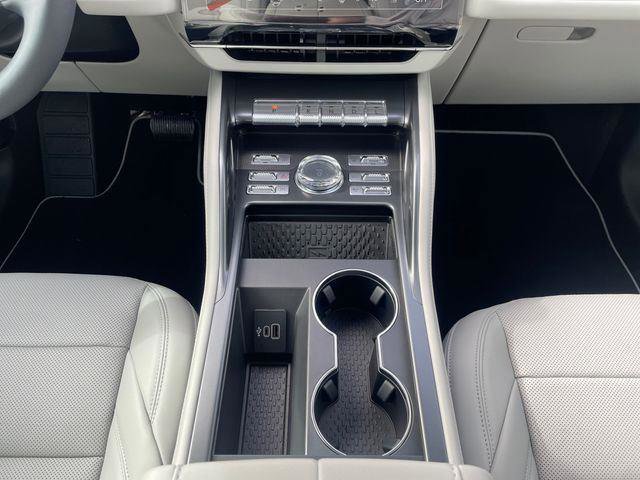 New 2026 Lincoln Nautilus Premier w/ Equipment Group 102A AWD/4WD image 11