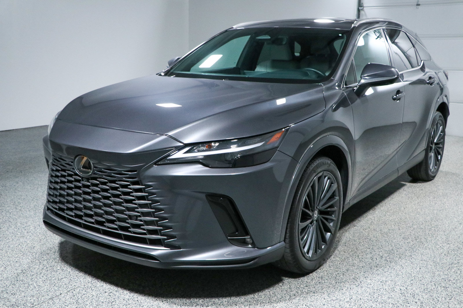 Used 2025 Lexus RX 350 Premium w/ Convenience Package FWD image 32