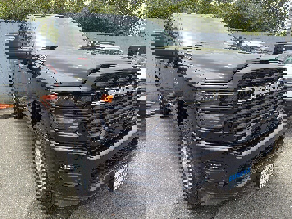 New 2025 RAM 2500 Big Horn image 9