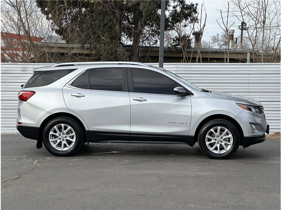 Used 2021 Chevrolet Equinox LT image 9