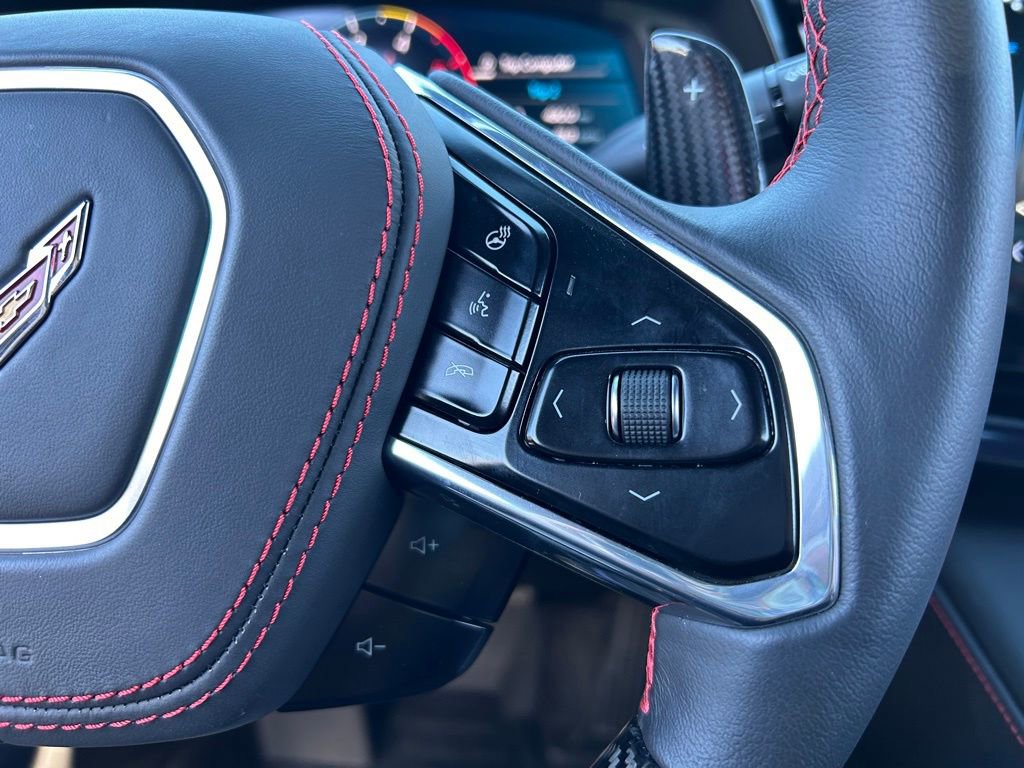 Used 2025 Chevrolet Corvette E-Ray w/ Stealth Interior Trim Package image 27