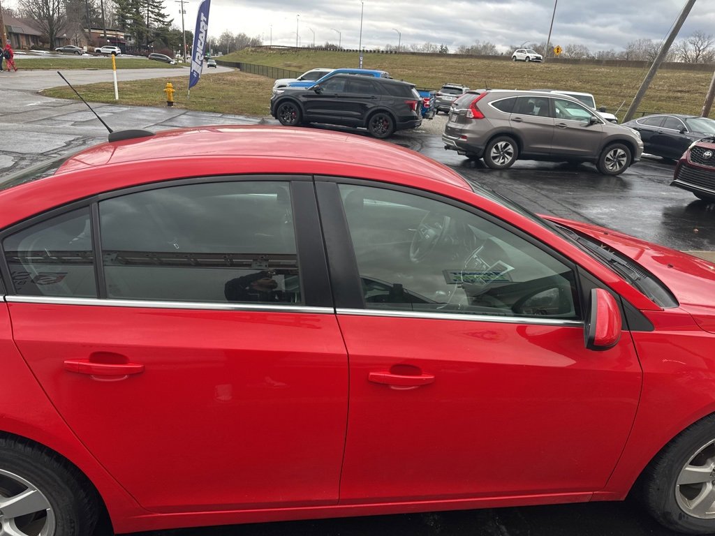 Used 2015 Chevrolet Cruze LT image 6