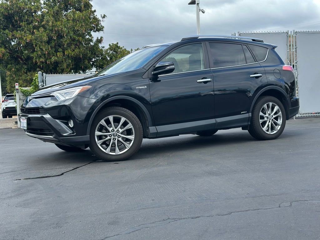 Used 2016 Toyota RAV4 Limited w/ Advanced Technology Package AWD/4WD image 1