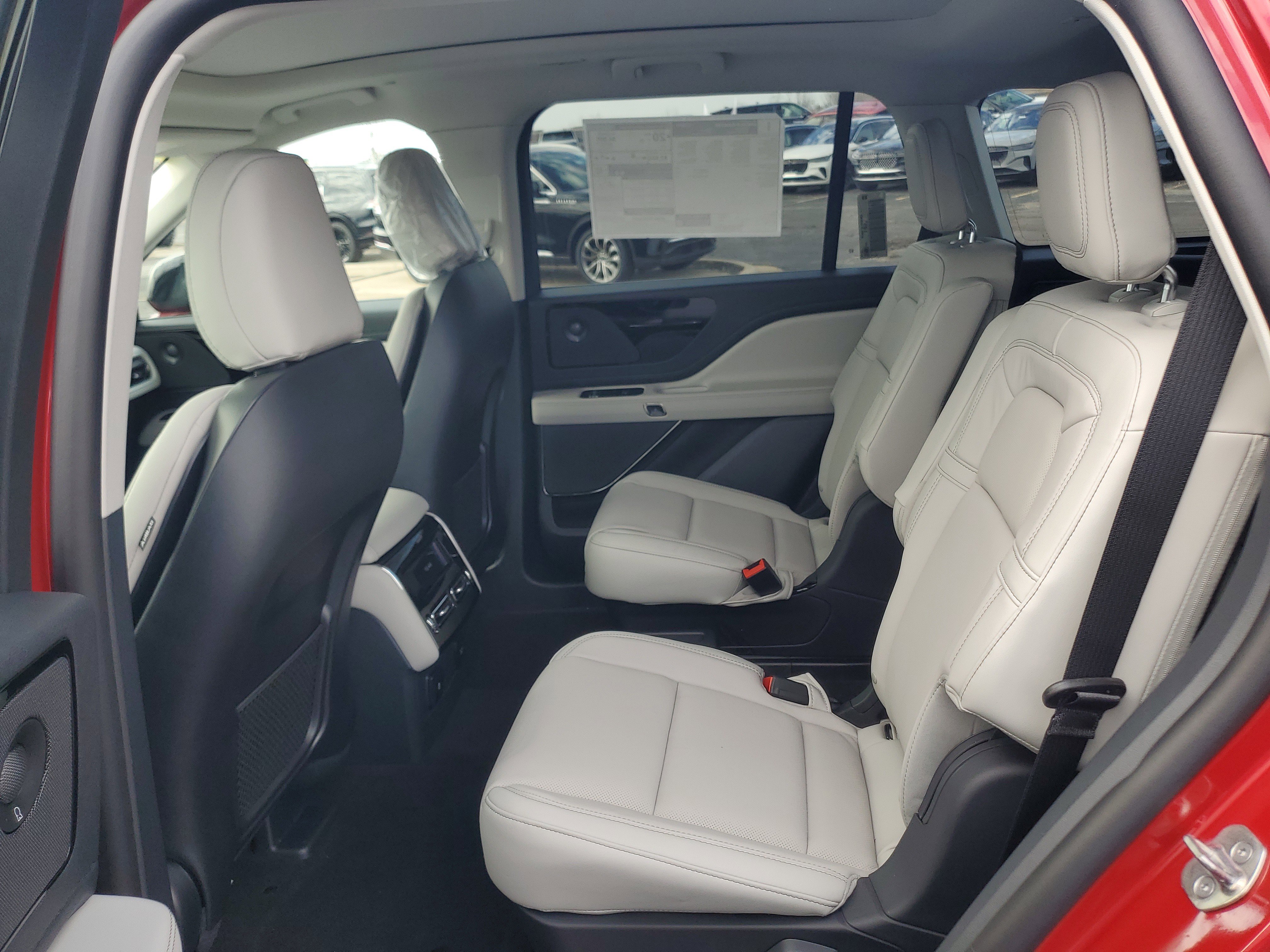 New 2026 Lincoln Aviator Reserve image 23