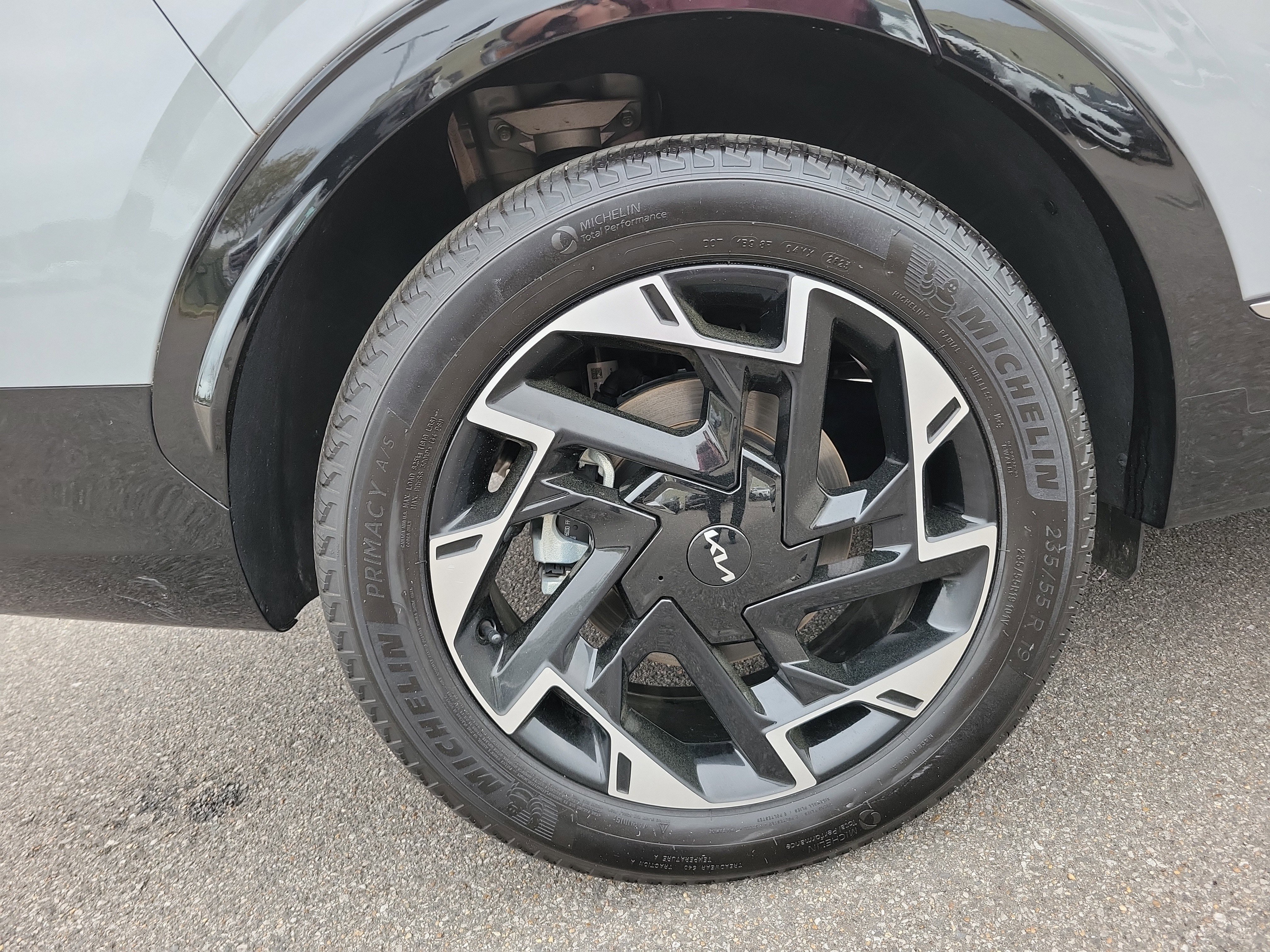 Used 2024 Kia Sportage SX image 27