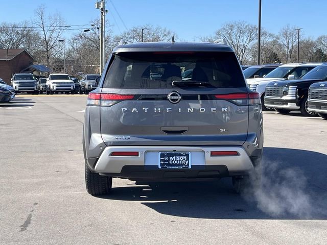 Used 2023 Nissan Pathfinder SL image 5