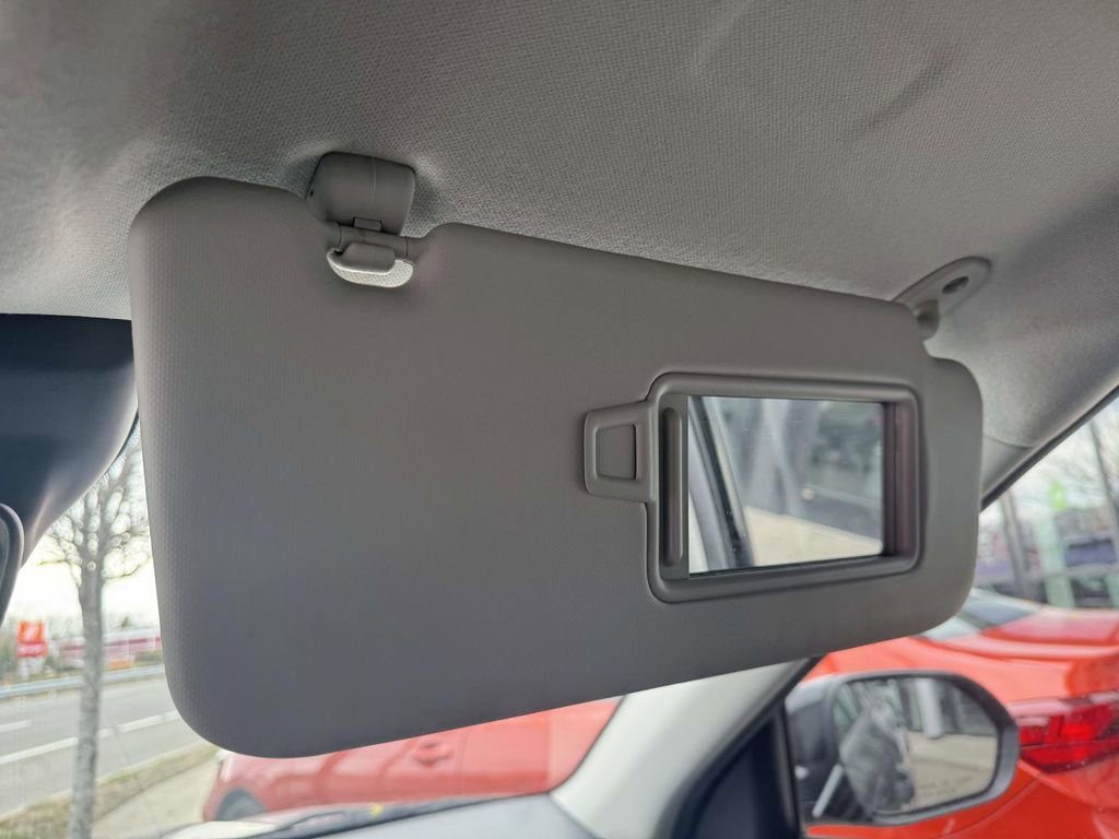 Used 2022 Kia Seltos LX image 28