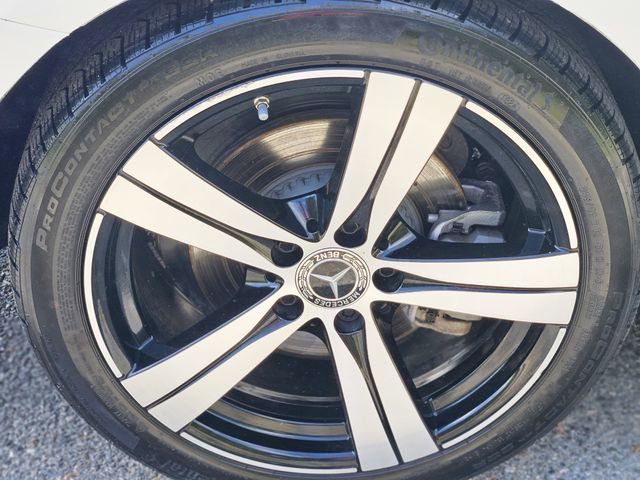 Used 2025 Mercedes-Benz C 300 4MATIC Sedan image 10