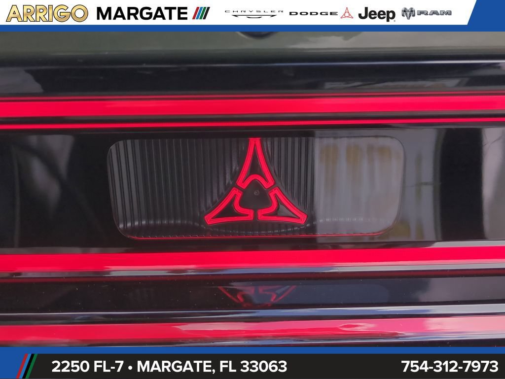 New 2026 Dodge Charger Scat Pack w/ Blacktop Package AWD/4WD image 31