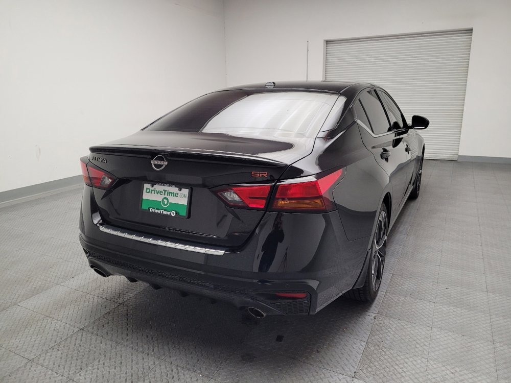 Used 2023 Nissan Altima 2.5 SR w/ SR Premium Package image 7
