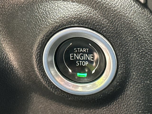 Used 2023 Chevrolet Silverado 1500 Custom AWD/4WD image 33