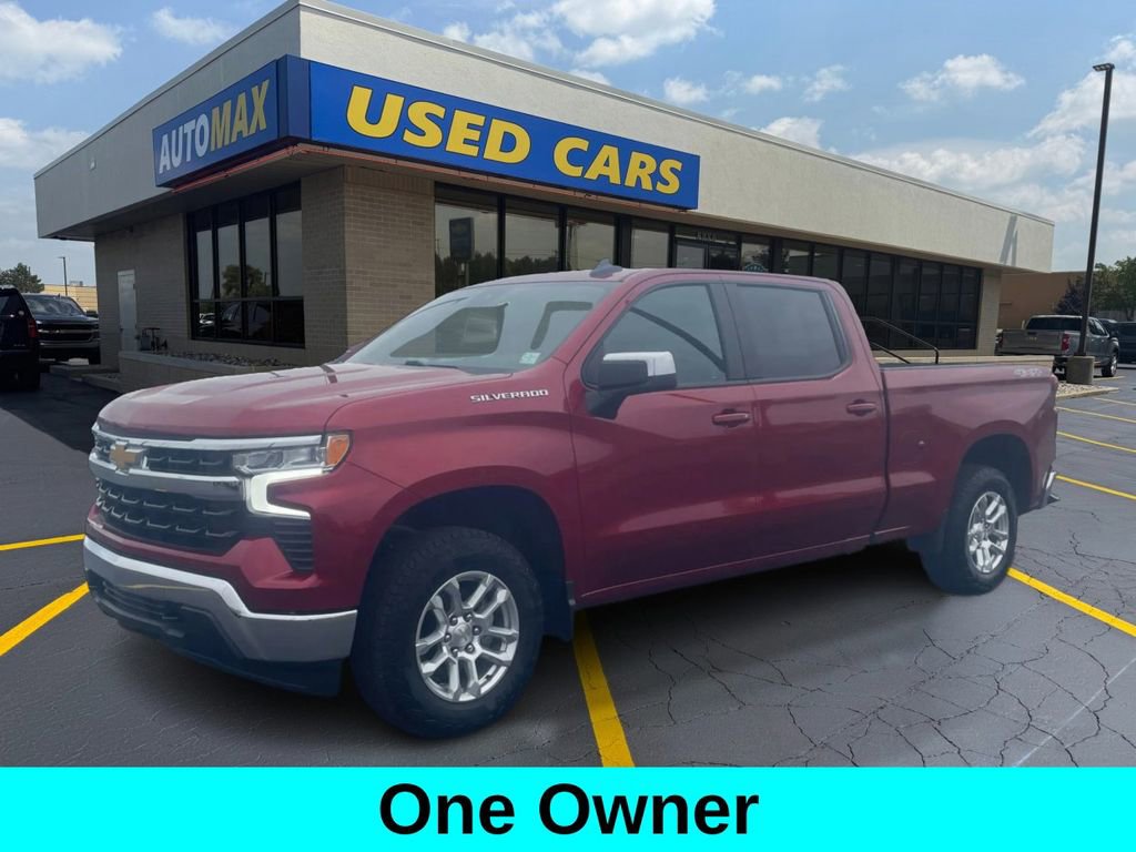 Used 2024 Chevrolet Silverado 1500 LT w/ Convenience Package II AWD/4WD image 1