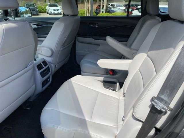 Used 2021 Honda Pilot Touring image 21