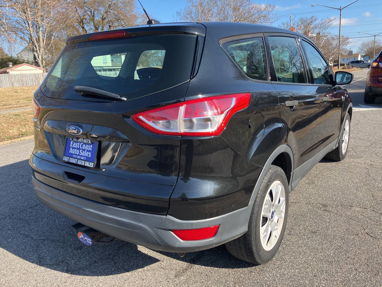 Used 2014 Ford Escape S image 6