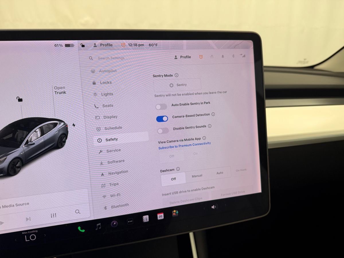 Used 2020 Tesla Model 3 Long Range AWD/4WD image 15