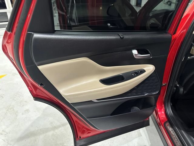 Used 2020 Hyundai Santa Fe Limited AWD/4WD image 18