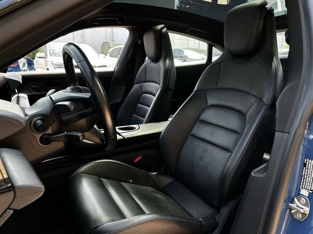 Used 2021 Porsche Taycan 4S w/ Premium Package image 30