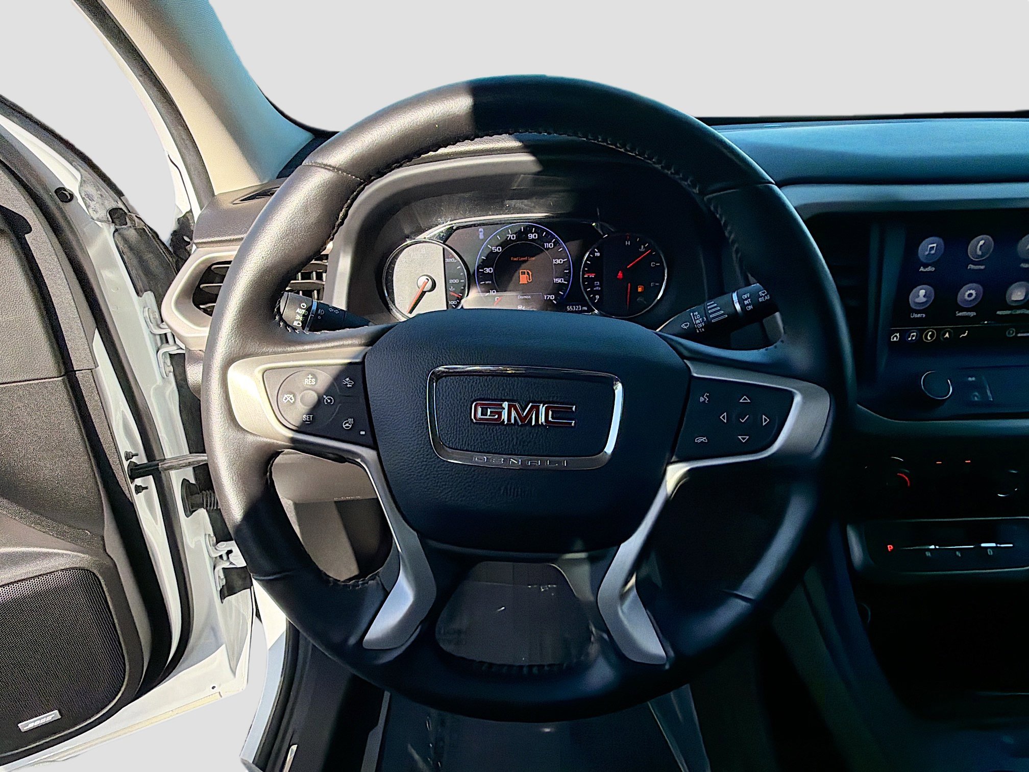 Used 2020 GMC Acadia Denali w/ Technology Package image 39